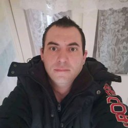 robika0987654 bélyegképe